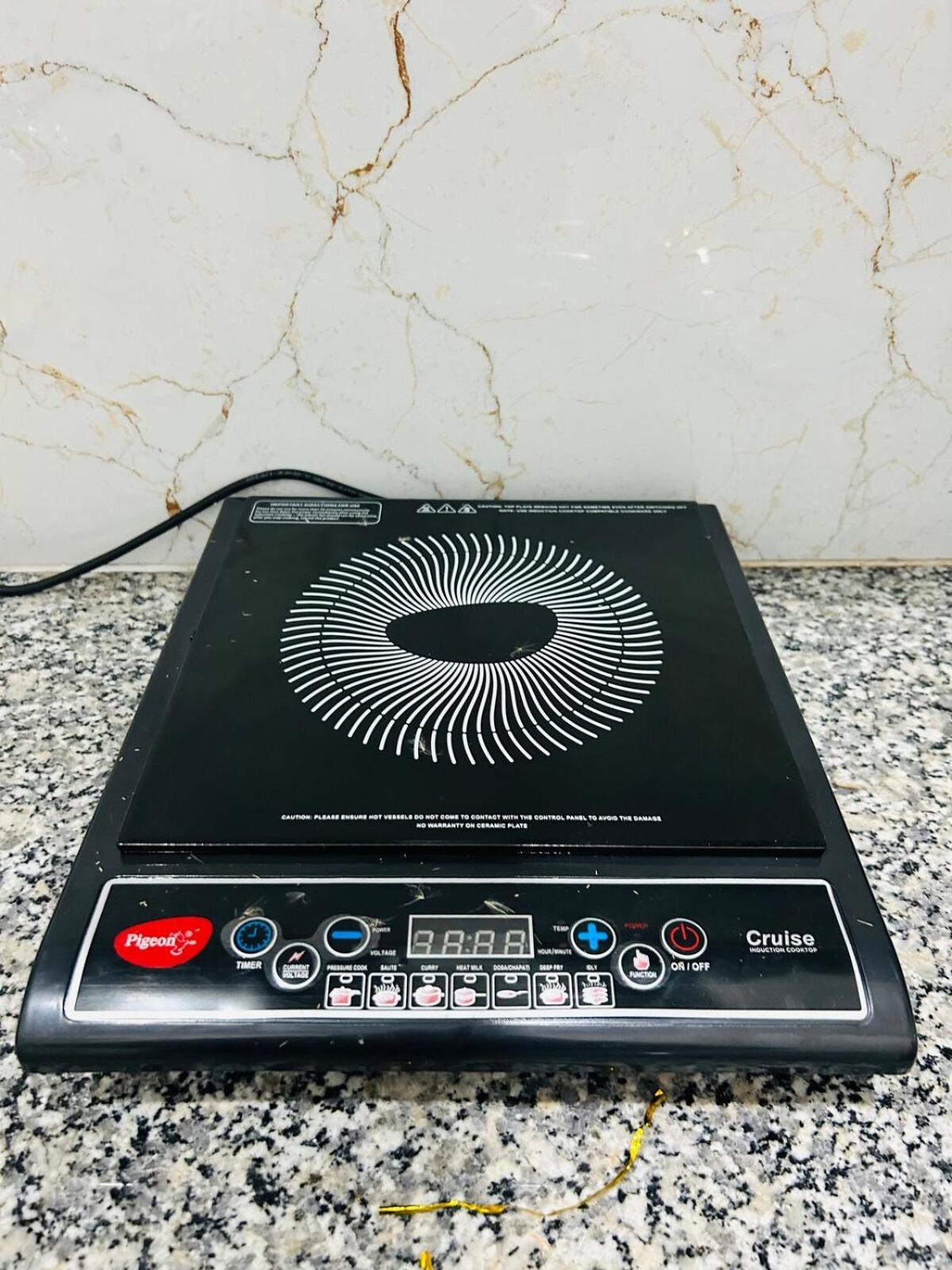 House Of Solace At Saket 2bhk Big Terrace New Delhi